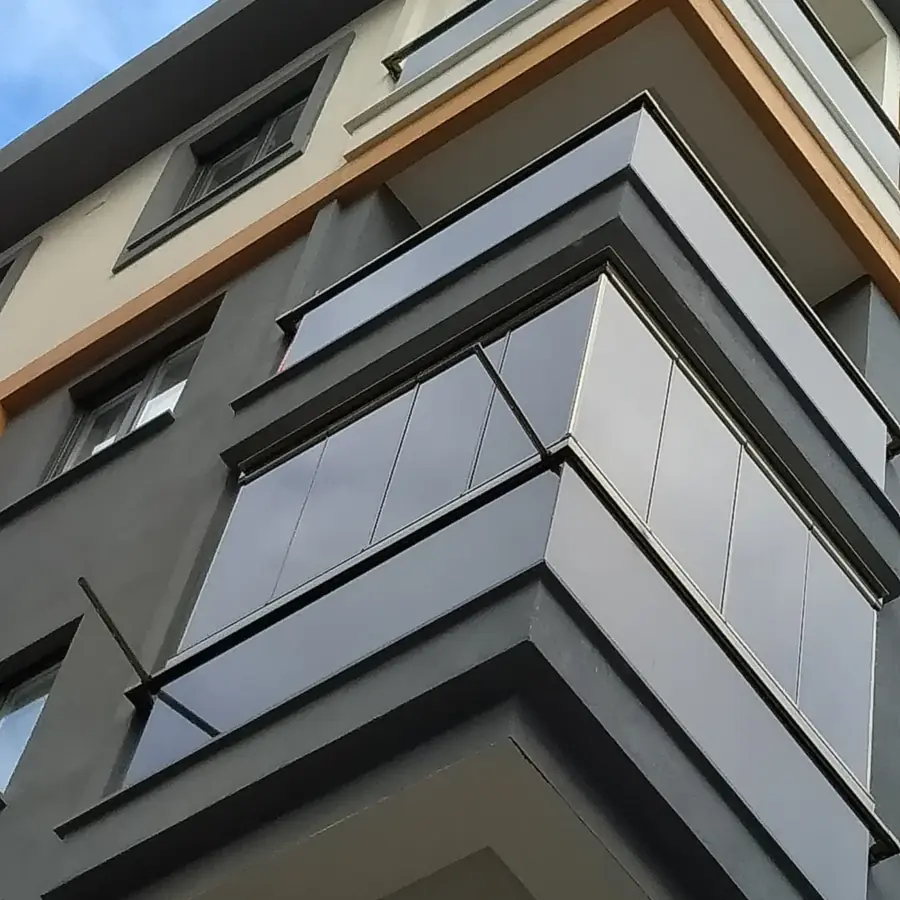 Isıcamlı cam balkon köşe detayı